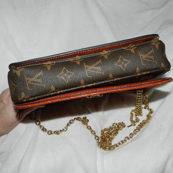 Louis Vuitton Pochette Metis Shiny Leather Reverse Monogram Bag 📦🏃🏻💨⚡🚚 - Picture 11 of 16